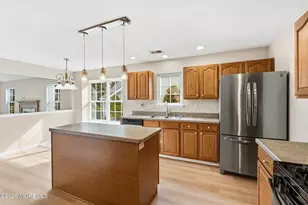 9 Sandhurst Rd, Lakewood, NJ 08701 - Photo 13