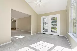 9 Sandhurst Rd, Lakewood, NJ 08701 - Photo 23