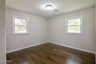 560 Garrett Hill Blvd, Belford, NJ 07718 - Photo 13