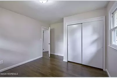 560 Garrett Hill Boulevard, Belford, NJ 07718 - Photo 15