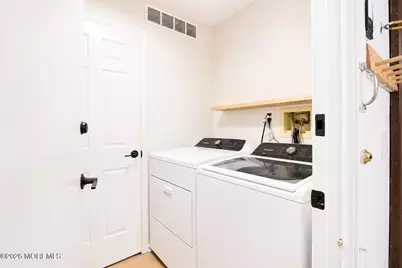 99 Oak Lane, Eatontown, NJ 07724 - Photo 33