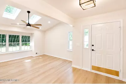 99 Oak Lane, Eatontown, NJ 07724 - Photo 5