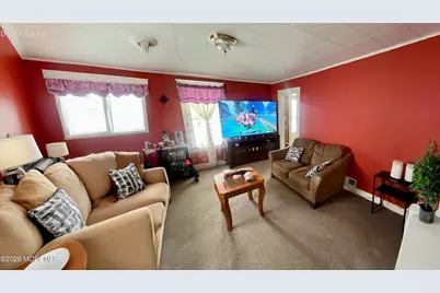52 Bank Street, Red Bank, NJ 07701 - Photo 3