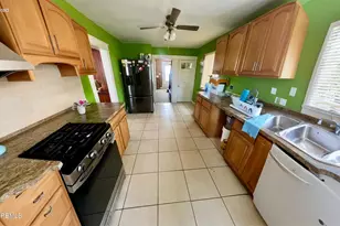 52 Bank St, Red Bank, NJ 07701 - Photo 5