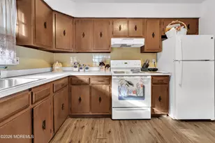 22 Brakenbury Ct, Toms River Township, NJ 08757 - Photo 35