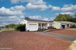 22 Brakenbury Ct, Toms River Township, NJ 08757 - Photo 1