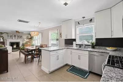208 Cedarbrook Court, Little Egg Harbor, NJ 08087 - Photo 11