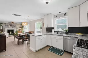 208 Cedarbrook Ct, Little Egg Harbor, NJ 08087 - Photo 11