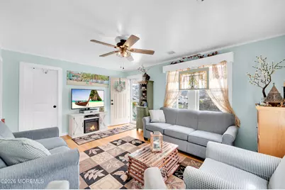 1831 W Pennsylvania Avenue, Seaside Heights, NJ 08751 - Photo 9