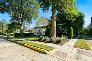 245 Cedarcroft Ave, Audubon, NJ 08106 - Photo 1