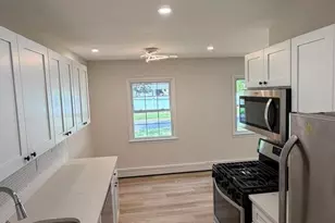 48 Stonehurst Blvd, Freehold, NJ 07728 - Photo 5
