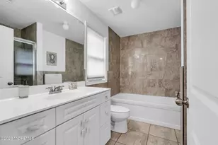 7 Dune Ct, Lakewood, NJ 08701 - Photo 27