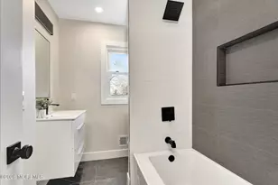 80 Freehold Rd, Manalapan Township, NJ 07726 - Photo 25