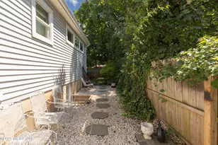 11 Leighton Ave, Red Bank, NJ 07701 - Photo 31