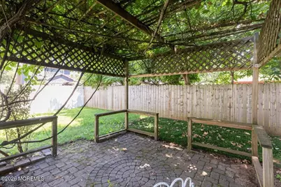 11 Leighton Avenue, Red Bank, NJ 07701 - Photo 33