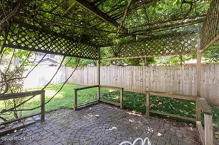 11 Leighton Ave, Red Bank, NJ 07701 - Photo 33