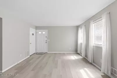601 Mistletoe Avenue #20, Point Pleasant, NJ 08742 - Photo 3