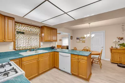 11 Concord Circle, Howell Township, NJ 07731 - Photo 7
