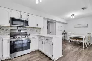 47 Colonial Ct, Jackson, NJ 08527 - Photo 11