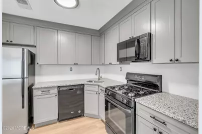 106 Frontier Way, Tinton Falls, NJ 07753 - Photo 13
