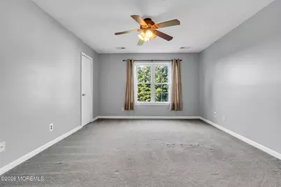 106 Frontier Way, Tinton Falls, NJ 07753 - Photo 15