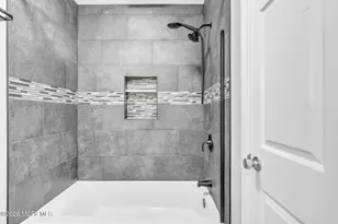 106 Frontier Way, Tinton Falls, NJ 07753 - Photo 19