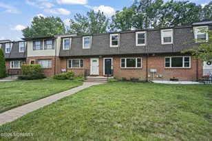 1062 Cheryl Ct, Brick, NJ 08724 - Photo 3