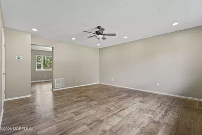 1062 Cheryl Court #1062, Brick, NJ 08724 - Photo 5
