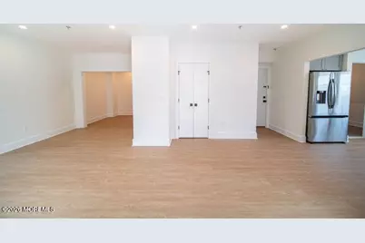1125 E Ocean Avenue #3b, Sea Bright, NJ 07760 - Photo 3
