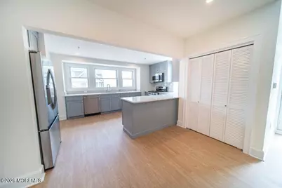 1125 E Ocean Avenue #3b, Sea Bright, NJ 07760 - Photo 5