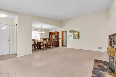 3 Ivy Ridge Close, Freehold, NJ 07728 - Photo 3