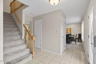 28 Buttonwood Dr, Marlboro Township, NJ 07746 - Photo 7