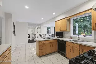 28 Buttonwood Dr, Marlboro Township, NJ 07746 - Photo 13