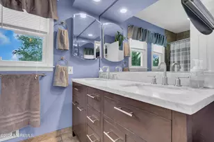 121 Bar Harbor Rd S, Freehold, NJ 07728 - Photo 31
