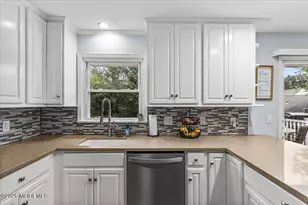 159 Hillside Dr, Neptune Township, NJ 07753 - Photo 11