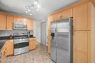 442 Mulberry Pl, Brick, NJ 08723 - Photo 9