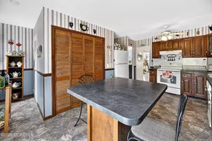 7 Toomin Dr, Neptune Township, NJ 07753 - Photo 7