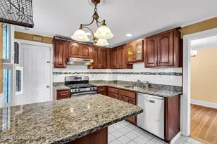 102 Harding Rd, Red Bank, NJ 07701 - Photo 15