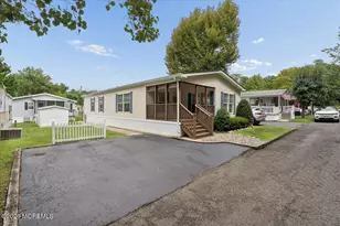 17 Village Rd, Morganville, NJ 07751 - Photo 3