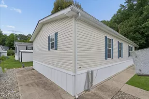 17 Village Rd, Morganville, NJ 07751 - Photo 5