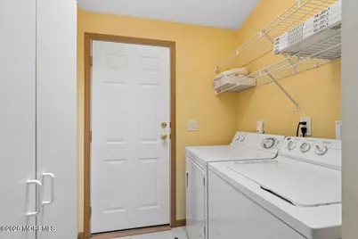 17 Village Road, Morganville, NJ 07751 - Photo 23