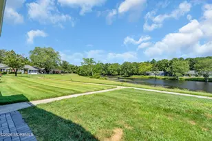 605B Lake Point Dr, Lakewood, NJ 08701 - Photo 53