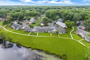 605B Lake Point Dr, Lakewood, NJ 08701 - Photo 35
