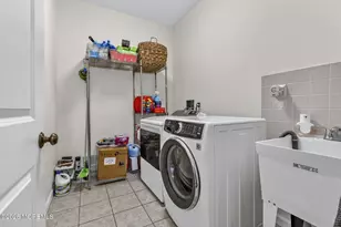 411 Perry St, Morganville, NJ 07751 - Photo 41