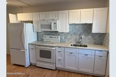 198 Main Street, Keansburg, NJ 07734 - Photo 3