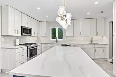 141 Jennifer Drive, Lakewood, NJ 08701 - Photo 9