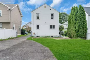 70 W George St, Freehold, NJ 07728 - Photo 35