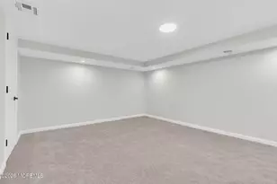70 W George St, Freehold, NJ 07728 - Photo 29