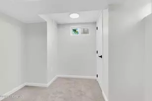 70 W George St, Freehold, NJ 07728 - Photo 27