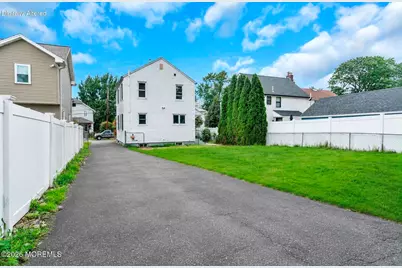 70 W George Street, Freehold, NJ 07728 - Photo 33